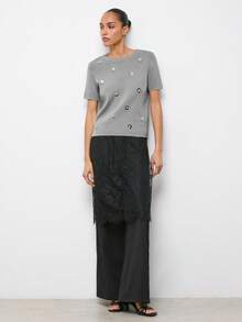 Maija Áo thun nữ cổ tròn tay ngắn đính sequin họa tiết hoa, kiểu dáng thường ngày, đa năng, thích hợp mặc hàng ngày, mùa hè, kỳ nghỉ hè, mùa xuân, dự tiệc, đi biển, đi chơi, thanh lịch, áo sequin lấp lánh. - Màu Xám nhạt - Xem 2