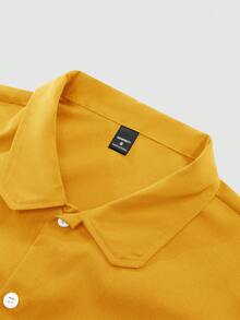 Manfinity EZcore 男士时尚休闲短袖衬衫，口袋设计，宽松版型，适合通勤、户外活动、大学校园、节日礼物等多种场合。 - 黃色 - 查看 4