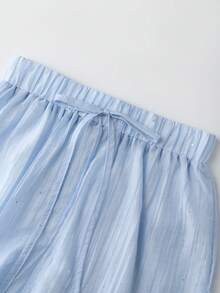 Lyxana Conjunto de 2 piezas para mujer con camisa de un solo pecho de unicolor simple y shorts con cordón - Azul - Ver 6