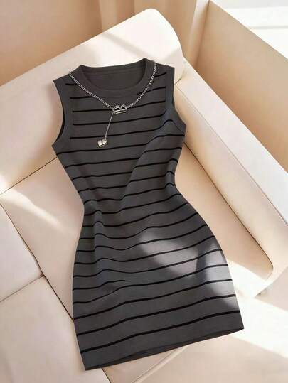 Resyla Women's New Striped Print Round Neck Fitted Sleeveless Dress, Spring/Summer