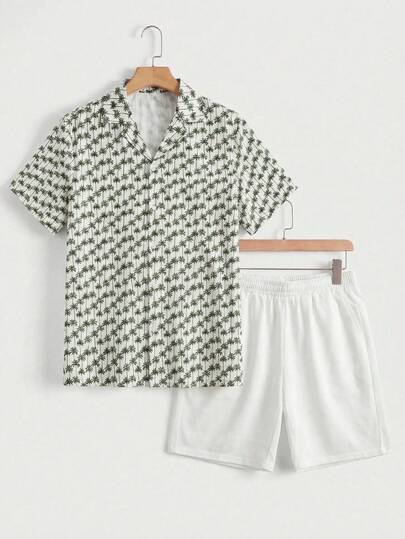 Manfinity Unisex Conjunto casual de 2 piezas para hombre con camisa de manga corta con botones y estampado de palmeras, y pantalones cortos. Conjunto de verano para hombre, ropa de playa