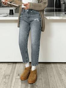 EURMUSE HIGH RISE MOM CUT RIPPED WOMEN JEANS - Light Wash - View 5