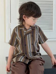 DAZY 男童条纹印花纽扣短袖休闲衬衫 - 棕色 - 查看 9