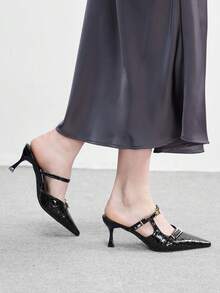 CUCCOO BIZCHIC 女士黑色鳄鱼纹漆皮尖头金属扣细高跟鞋 - 黑色 - 查看 4