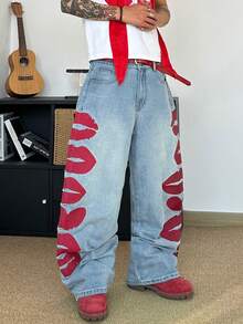 STEELVANCE Men Vintage Fashionable Versatile Washed Red Lip & Heart Embroidery Design Loose Wide Leg Casual Jeans - Light Wash - View 4