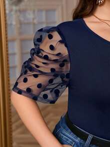 SHEIN Privé 大码女式T恤，网眼波点拼接，圆领泡泡袖，黑色修身款，适合日常穿着、外出就餐、教师制服；返校季泡泡袖女式上衣，复古学院风 - 藏蓝色 - 查看 7