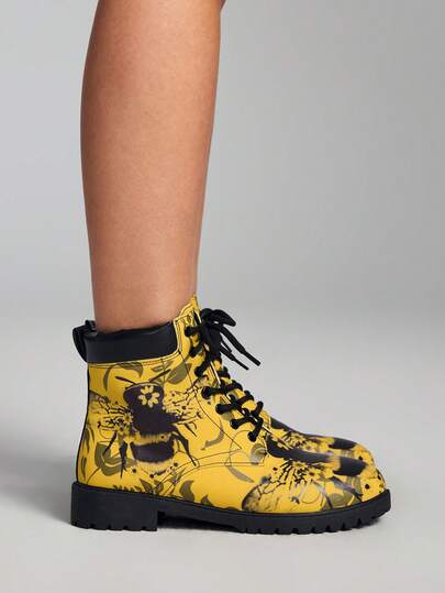 ROMWE Grunge Punk 跨境大码秋冬系带靴3D大黄蜂印花英伦风中筒皮靴圆头女休闲雪地靴骑行鞋搭配任何紧身胸衣