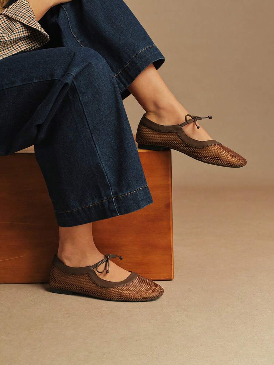 Rosivie 女士蝴蝶结设计休闲百搭时尚平底鞋 - 咖啡棕 - 查看 1