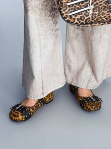 CUCCOO GRLICON Women's Fashion Leopard Print Buckle Flat Loafers Valentine's Day - Multicolor - View 3