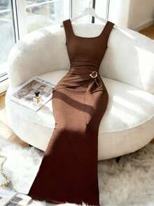 Elenzga 新款不对称褶皱垂褶金属扣边侧开衩修身连衣裙，方领，显瘦，优雅，性感 - 棕色 - 查看 3