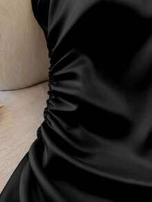 Franclia Blusa ligera de color melocotón sólido con cuello redondo elegante, cintura ceñida y volantes en las mangas cortas, versátil - Negro - Ver 4