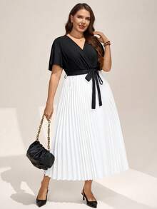 SHEIN LUNE SHEINLUNE 大码女式彩虹褶皱V领灯笼袖系腰连衣裙 毕业礼服 婚礼宾客礼服 女士度假装 女士沙滩装 节日连衣裙 生日礼服 女士骄傲日礼服 - 黑與白 - 查看 3