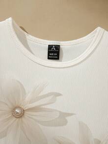 SHEIN Conjunto de 2 piezas con falda de malla con decoración floral para niñas, top de punto acanalado y falda de malla fluida, adecuado para uso diario, cumpleaños, fiesta, primavera/verano - Albaricoque - Ver 4
