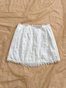 Soleia 女款度假細肩帶純色刺繡綁帶疊層裙，適合多種場合，波希米亞風、浪漫花卉、度假、派對、約會、情人節、復活節、嘉年華、下午茶、海灘、郵輪、城市街頭 - 白色 - 查看 2