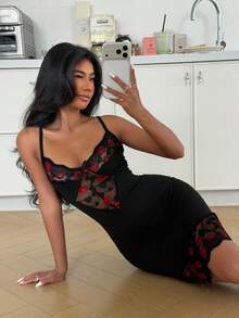 ZzzCrew Women's Sexy Red Lip Lace Patchwork Bodycon Camisole Nightgown - Black - View 5