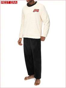 Manfinity Underwear&Sleepwear Basics Plus Size Men's Coral Thermal Crew Neck Long Sleeve Pajama Set, Thickened & Thermal Lined, Autumn/Winter - Multicolor - View 3