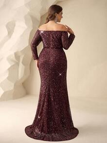 Coutiva 这款优雅的亮片露肩长袖正式晚礼服，采用鱼尾式褶裥裙摆设计，适合婚礼宾客、毕业典礼及其他社交场合穿着。也可用作舞会礼服或初次亮相礼服。 - 酒紅色 - 查看 2