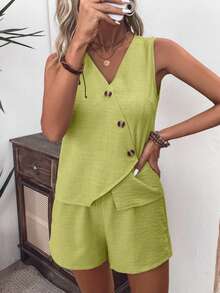 EMERY ROSE Women's Solid Color V-Neck Sleeveless Front Button Textured Fabric 2-Piece Set - Green - View 6