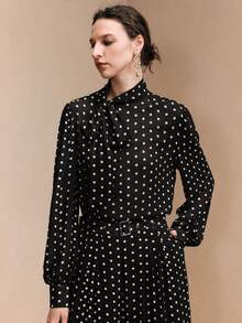 Arave 女士珍珠雪纺常规肩部收腰立领飘逸泡泡袖高腰褶裥直筒裤套装，优雅约会装扮 - 黑色 - 查看 8