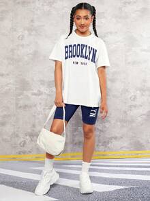 SHEIN Set de 2 piezas con camiseta de manga caída con estampado y shorts de color contrastante para adolescentes - Azul Marino - Ver 3