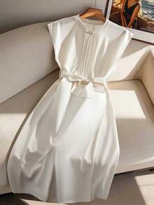 GlowEve 无袖立领褶裥中长连衣裙，腰间系带蝴蝶结，通勤约会皆宜的优雅雪纺连衣裙，显瘦成熟风格 - 白色 - 查看 6