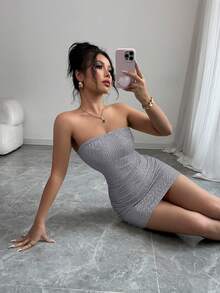 Rafferiza Petite 女款亮片抹胸迷你洋裝，修身曲線剪裁，銀色香檳灰，適合夏季 Techno 俱樂部夜晚狂歡派對約會日常穿著，小個女生適用 - 灰色 - 查看 4