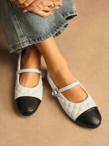 Rosivie Women's Fashionable Versatile Commuting Contrast Color Buckle Flats - White - View 1