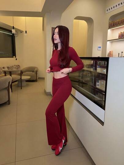 Abrilcols 2 件套女士纯色圆领长袖修身 T 恤和紧身裤，秋冬季