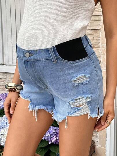 SHEIN Maternity Distressed Frayed Hem Casual Denim Shorts, Summer Spring To Summer Carnival Costume Commuting Vacation Graduation Chic Y2k Cute Streetwear Party Wedding Elegant Business Casual Woman Women's Light Wash High Rise Distressed Denim Shorts With Raw Hem Perfect For Summer Casual Wear