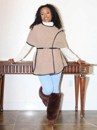 Steph T 驼色羊毛混纺腰带斗篷外套，配撞色皮革滚边 - 别致冬季斗篷披肩，女士秋冬时尚街头撞色滚边蝙蝠袖腰带毛茸茸羊毛混纺外套斗篷外套女士秋季服装棕色服装女士朴实服装女士，腰带斗篷外套，驼色斗篷夹克，冬季裹身外套，撞色滚边外套，优雅分层单品，极简主义胶囊外套，舒适别致斗篷，秋冬