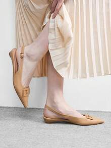 CUCCOO BIZCHIC Giày nữ mùa xuân hè 2026 mới, họa tiết lá cọ, khóa vuông bằng kim loại, mũi nhọn, quai hậu, đế bằng, giày công sở đa năng. - Lạc đà - Xem 4