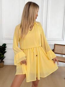 Easowa Đầm dài tay cổ bèo nhún, thắt nơ, eo chun, dáng chữ A, thoải mái, rộng rãi, thanh lịch, thích hợp đi làm, vintage, đi nghỉ mát, xuân/hè, mini cho nữ, đầm đi nghỉ mát, boho, gợi cảm, đầm hè, đầm chiffon, đầm tay bèo nhún, đầm vàng, đầm dài tay, đầm chiffon cho nữ, đầm dài tay màu vàng cho nữ. - Màu nâu Sô-cô-la - Xem 7