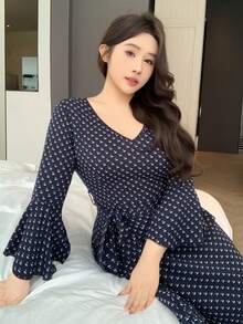 Dazy Plus Plus Size Women Allover Print V-Neck Flare Sleeve Elegant Nightgown Pajamas - Navy Blue - View 5