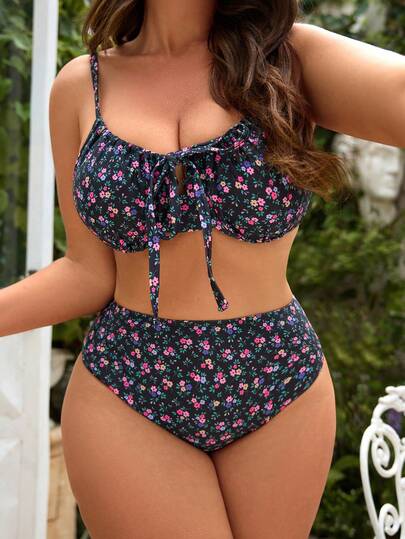 Swim Mod 2026 New Plus Size Women Sweet Cute Minimalist Beach Holiday Casual Random Ditsy Floral Black Background Tie-Waist Padded 2pcs Swimsuit Set