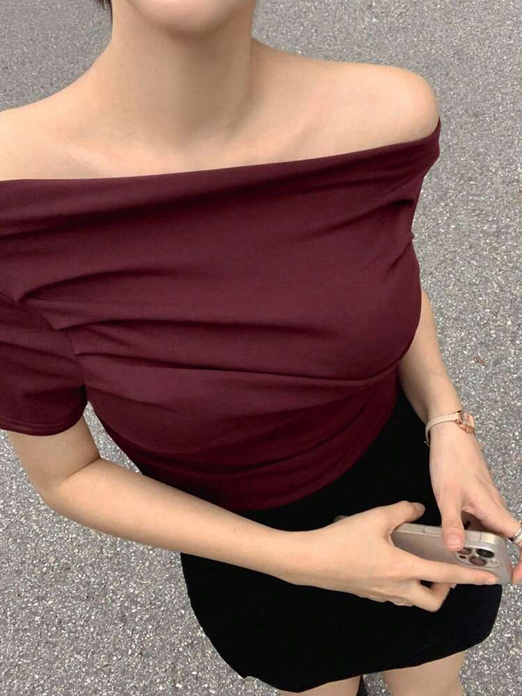 Women's Solid Color Off-Shoulder Pleated Fitted Short Sleeve T-Shirt, Spring/Summer