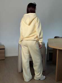 Abrilcols Women's Letter Print Hoodie And Sweatpants Yellow Knit Tracksuit Set, Autumn/Winter,Street Wear - Yellow - View 2