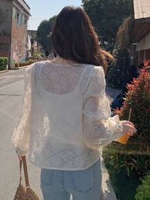 DAZY Damblus med broderad blommig vintage-motiv och smal passform - Vitt - Visa 2