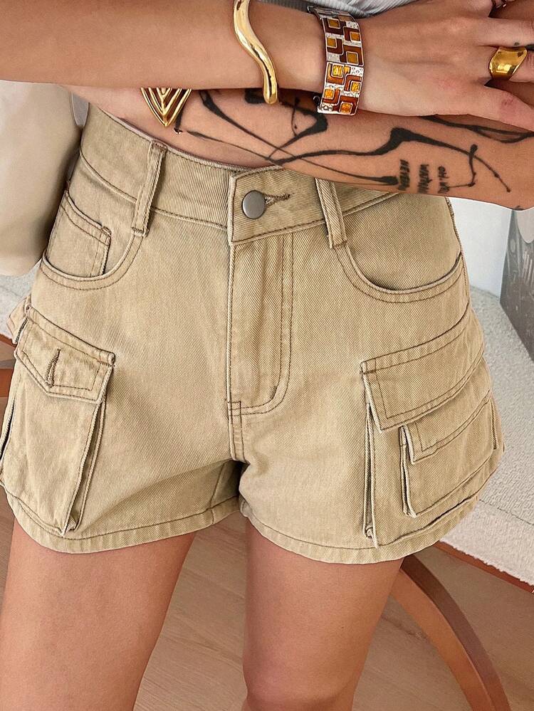 Women's Regular Waist Large Pocket Decor Slim Fit Casual Denim Shorts Jorts