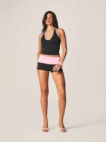 MISSGUIDED Contrast Binding Halter Neck Sleeveless Crop Top With Pink Trim Details - Multicolor - View 3