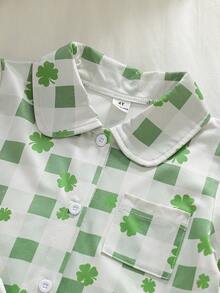 2 pièces Ensemble de pyjama confortable pour jeune garçon avec cardigan col à carreaux verts et blancs, imprimé trèfle, manches longues et pantalon - Vert - Voir 3