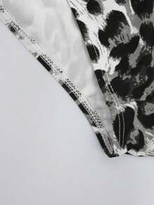 Manfinity Swimmode Men's Leopard Print Asymmetrical Sexy Bodysuit Swimwear - Grey - View 5