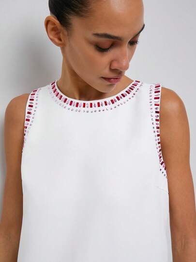 Maija Women's Fashion Rhinestone Decor V-Neck Backless Mini Dress