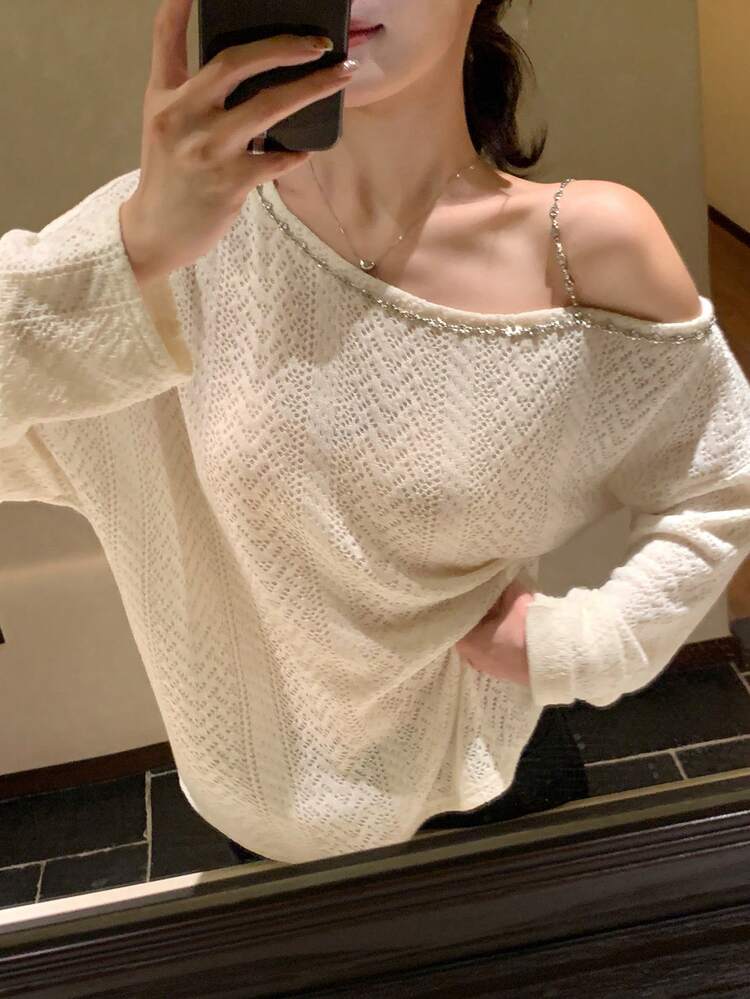 Women's Spicy Girl Asymmetrical Shoulder Top, Unique Design, Early Spring