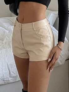 SHEIN EZwear 夏季休闲纯色低腰PU短裤 - 杏色 - 查看 4