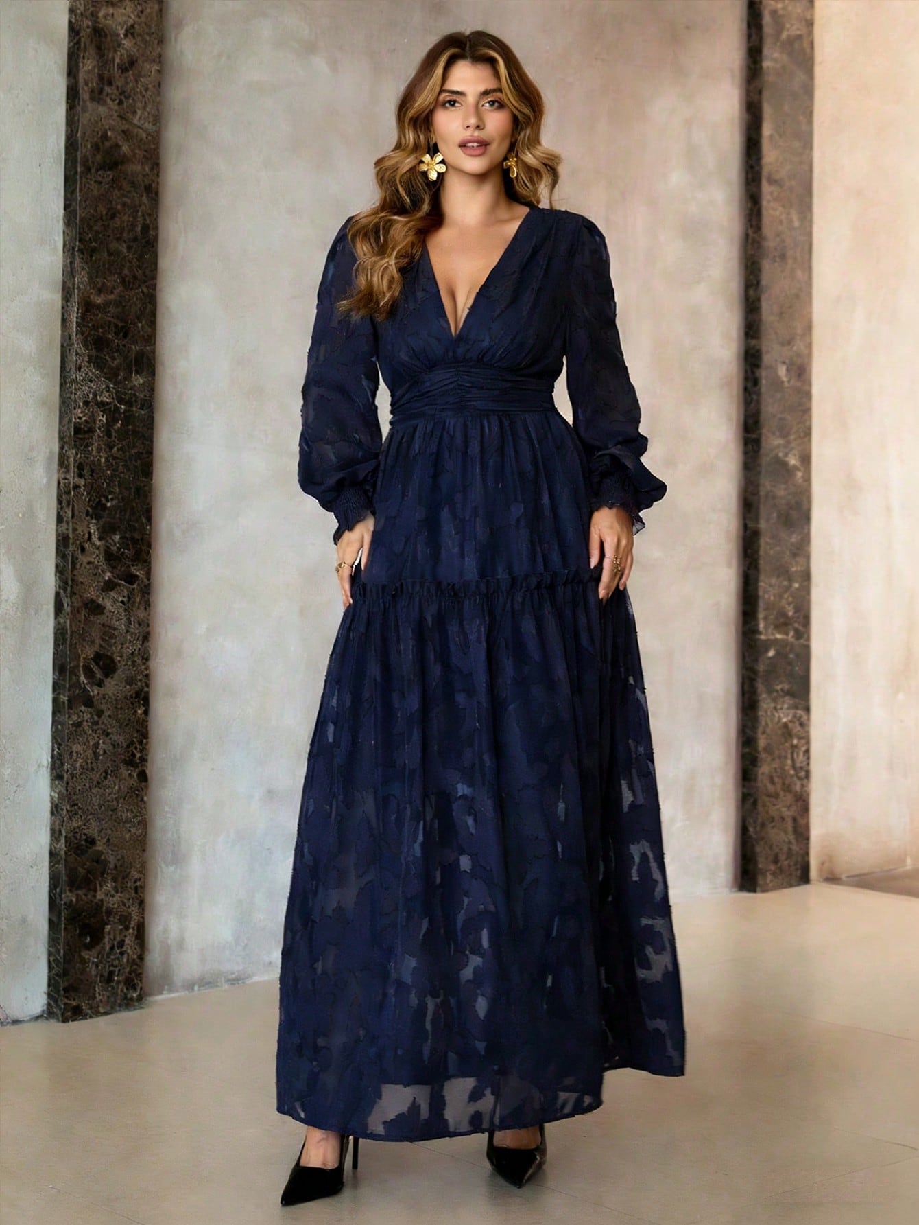 Roveilla فستان أنيق بياقة على شكل حرف V مطوي من ال...