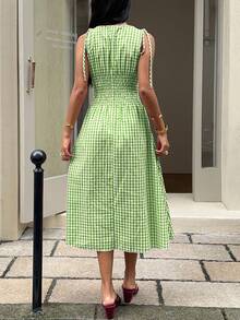 MainGRL 女士休闲绿白格子无袖A字中长连衣裙，荷叶边下摆，绿色格子连衣裙，适合野餐 - 綠色 - 查看 2