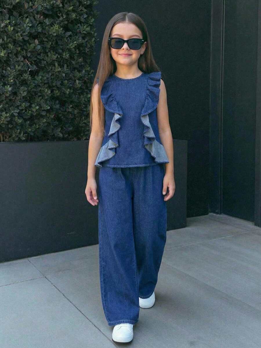 SHEIN Ensemble 2 pièces Top à encolure ronde sans manches avec volants et pantalon en jean pour préadolescentes, style preppy pour le printemps et l'été, convient pour le printemps, l'été, les vacances et les sorties à la plage, short blanc, tenue d'été mignonne pour filles - Jean brut - Voir 1