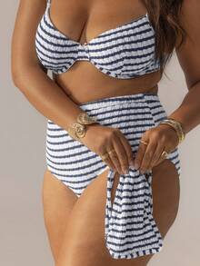 Striped High-Waisted Underwire Bikini Set With Swim Bag, Perfect For Vacations And The 4th Of July, For Summer Outfits And Beach Days - Navy Blue - View 4