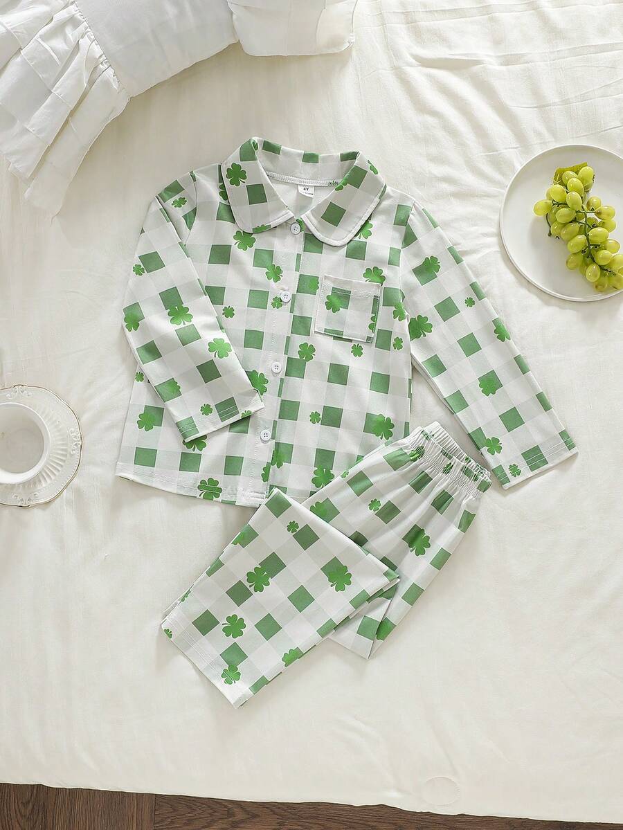 2 pièces Ensemble de pyjama confortable pour jeune garçon avec cardigan col à carreaux verts et blancs, imprimé trèfle, manches longues et pantalon - Vert - Voir 1