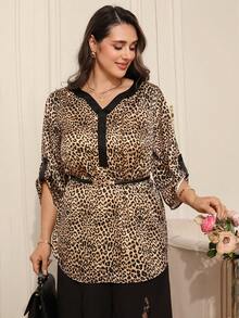 EMERY ROSE Plus Size Women's Leopard Print Blouse,Beige Autumn Elegant Everyday Button Decor V-Neck Tops,Animal Print Contrast Color Commuting Work Tunic Blouses - Multicolor - View 3